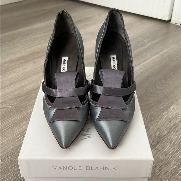 Manolo Blahnik | Shoes | Manolo Blahnik Gray Womens Shoes | Poshmark